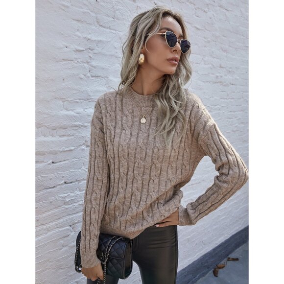 WILA Sweaters - Cable knit preppy crewneck sweater tan